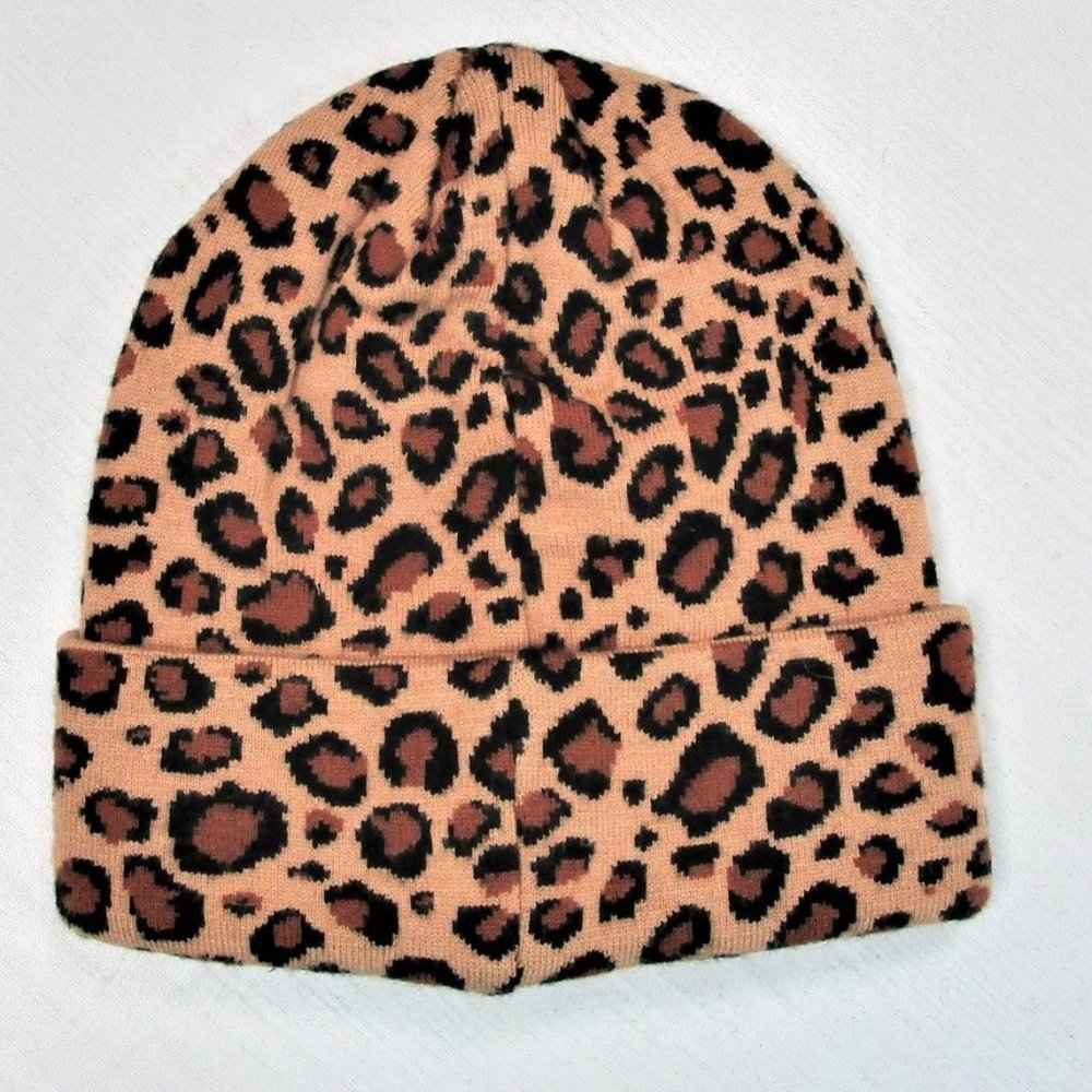 🥰HP 💕 Leopard Beanie - Picture 3 of 3